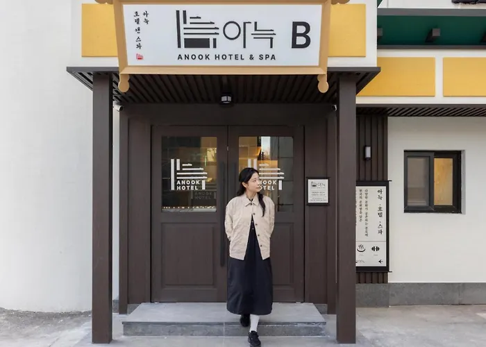 Anook & Jongno Anguk 2nd Branch