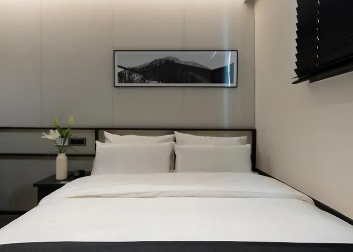 Hotel Anook & Jongno Anguk 2nd Branch