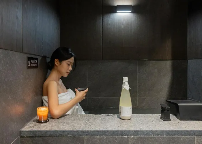 Anook & Jongno Anguk 2nd Branch Hotel Seoul