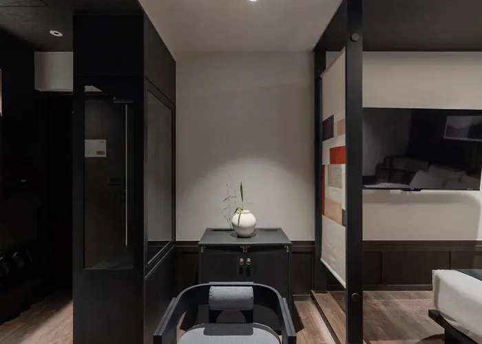Hotel Anook & Jongno Anguk 2nd Branch Seoul